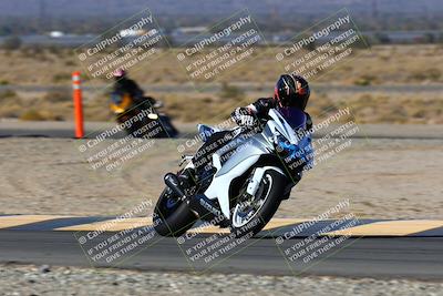 media/Jan-09-2022-SoCal Trackdays (Sun) [[2b1fec8404]]/Turn 11 (935am)/